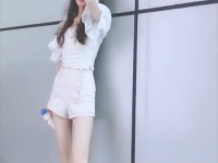 小姐姐带走奶茶,小姐姐的神秘带走之旅